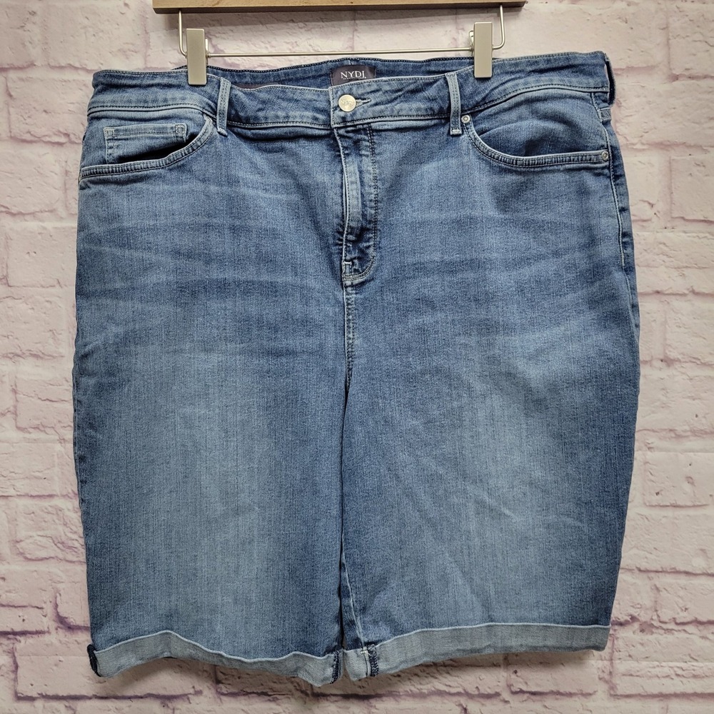 NYDJ Briella Denim Bermuda Shorts Womens 20W Cuffed‎ Preppy Normcore Summerwear